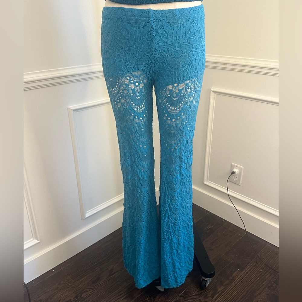 Nightcap stretchy lace pants
